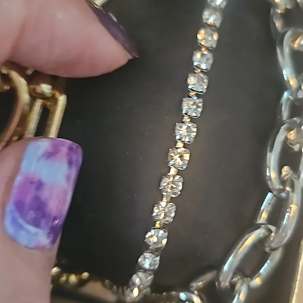 KENDALL & KYLIE  Watch and Bracelet gift 🎁 set - Picture 6 of 13